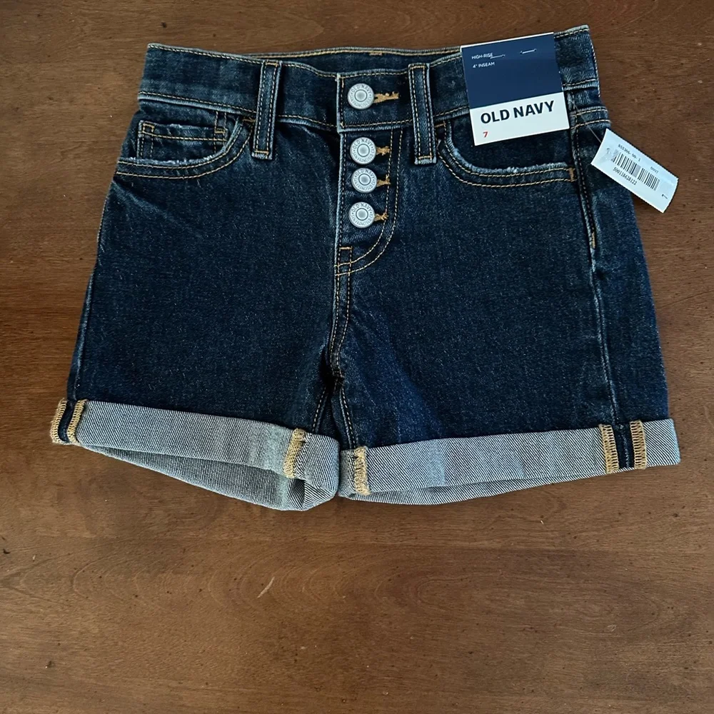 Old Navy high rise 4 snaps blue jean denim shorts